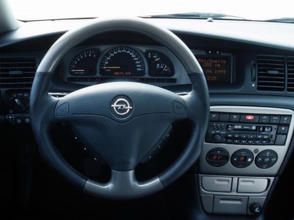 autowp.ru_opel_vectra_i500_8.jpg